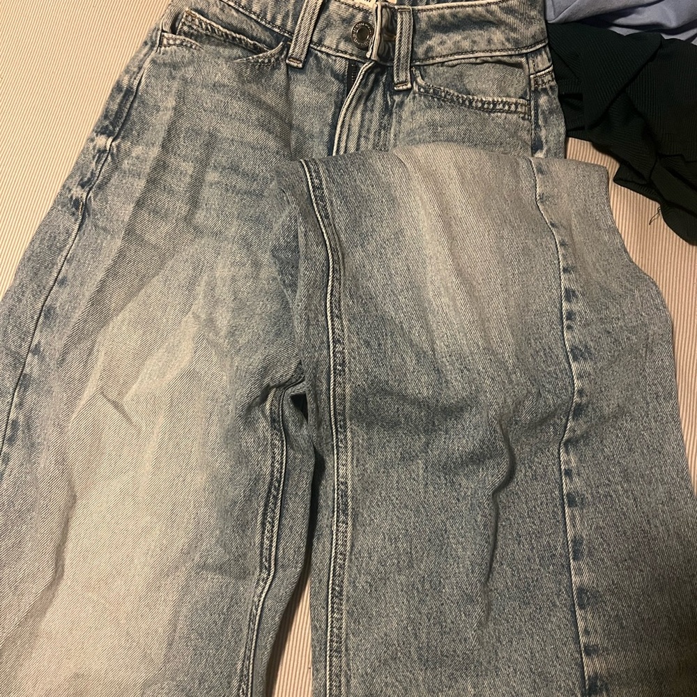 Women’s pacsun jeans